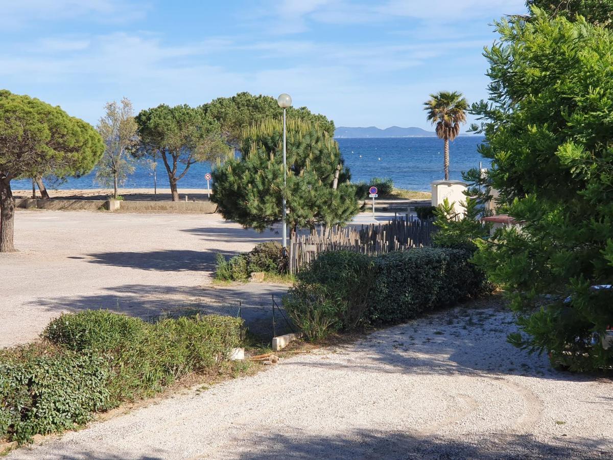 Studio Acces Direct A La Plage ラ・ロンド・レ・モール エクステリア 写真